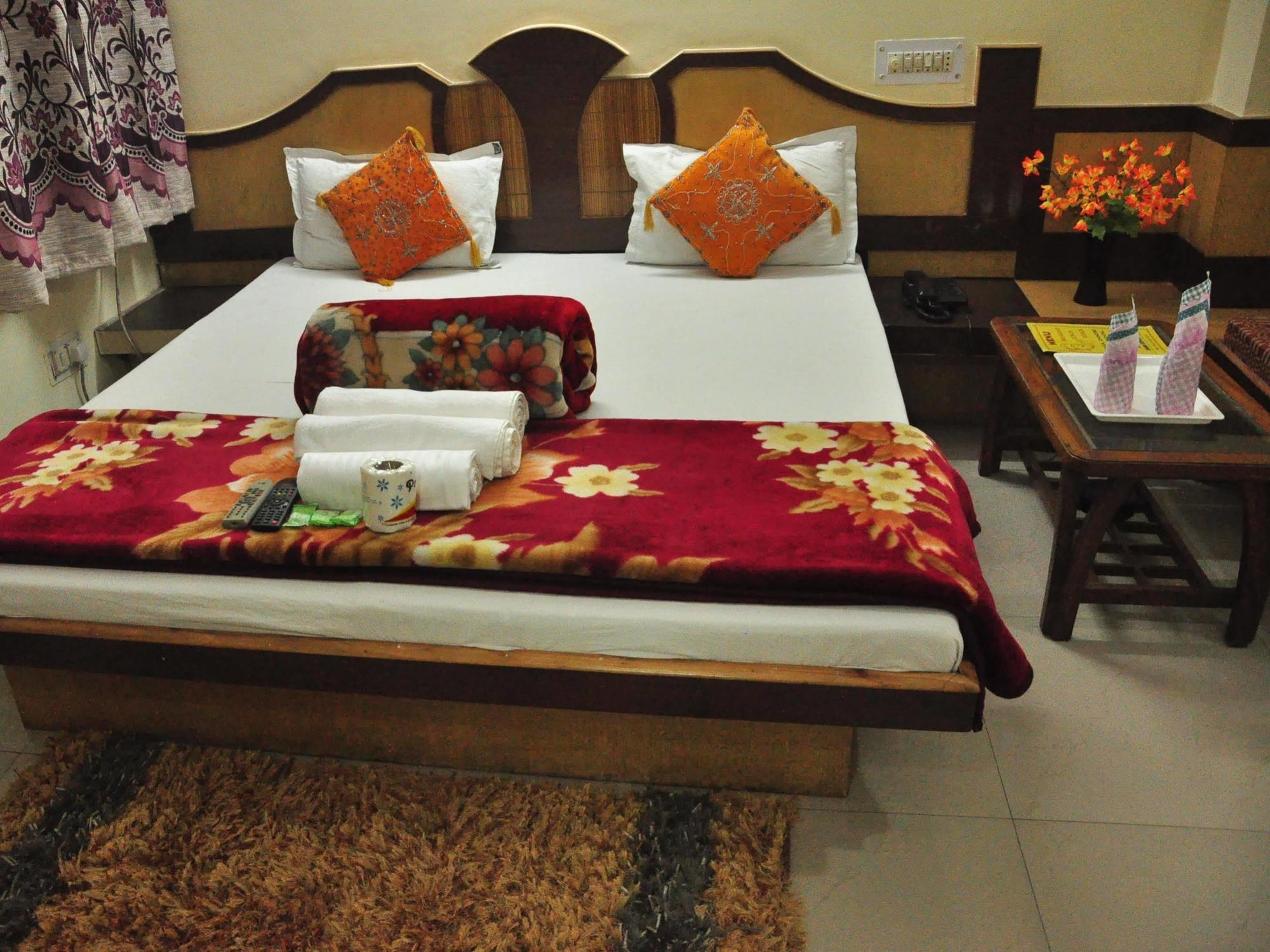 Cottage Ganga Inn New Delhi Exterior photo